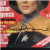 Image 2 : STAR TREK VOYAGER #4 (SIGNED BY ROXANN DAWSON)