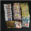 Image 1 : HOCKEY CARD PACKS LOT (ASSORTED CARDS)