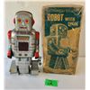 Image 1 : S.Y. VINTAGE MECHANICAL WALKING ROBOT WITH SPARK