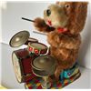 Image 2 : CRAGSTON FOR TOYS - DANDY BATTERY POWERED DRUMMING PUP