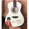 Image 3 : GR OF 4 SCALE MODEL COLLECTOR GUITARS