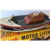 Image 2 : TRI-ANG PLASTIC MOTOR LIFEBOAT