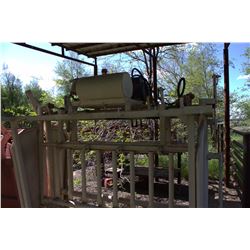 Hydraulic Squeeze Chute