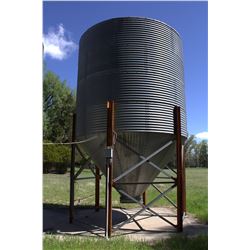 1,200 Bushel Grain Bin