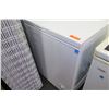 Image 2 : White Compact Chest Freezer