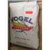 Image 2 : Multiple Farm Gold Containers Popcorn Seasoning, Vogel Popcorn, etc