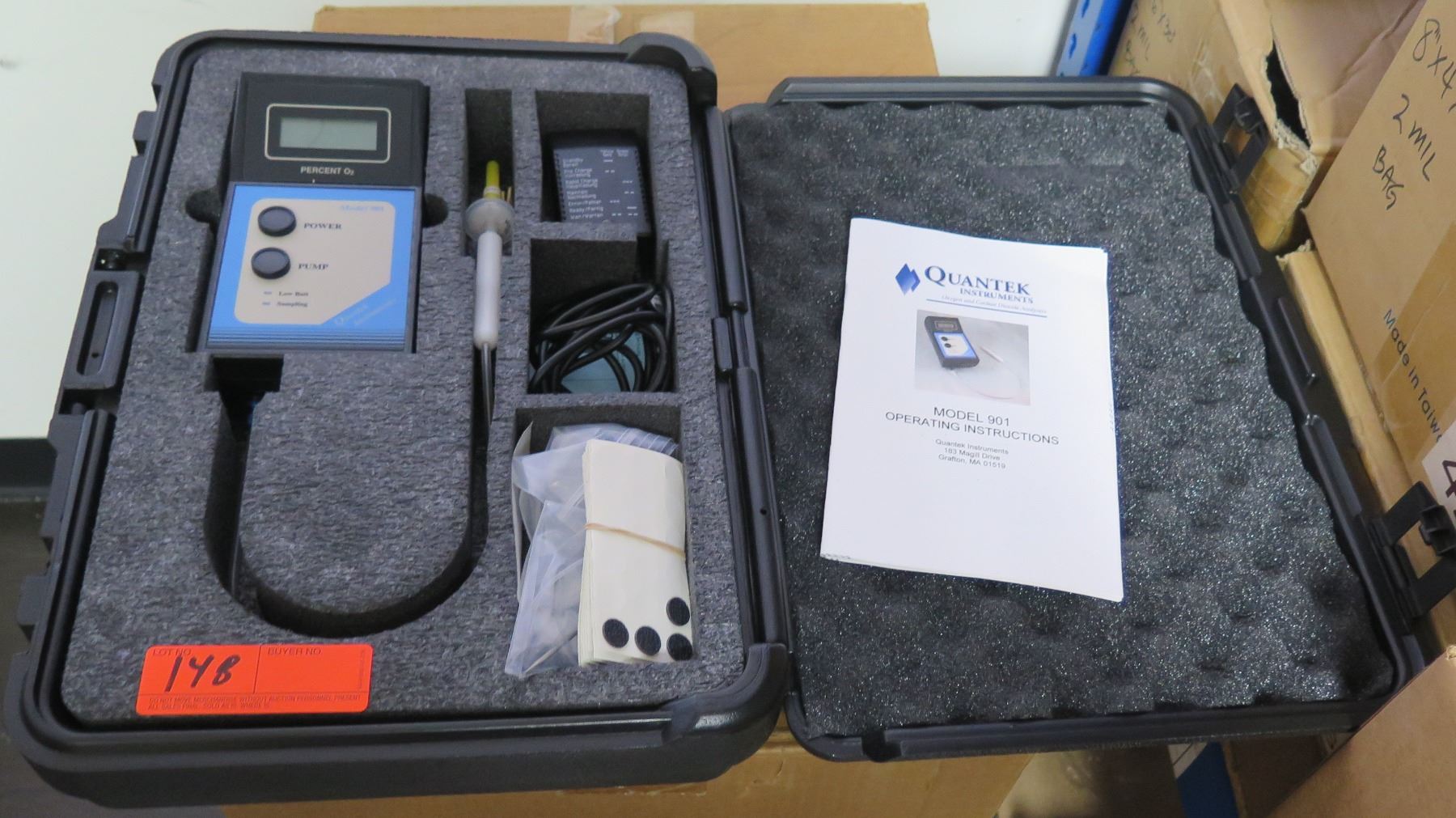 Quantek Instruments Model 901 Head Space Oxygen Analyzer, Handheld in Case
