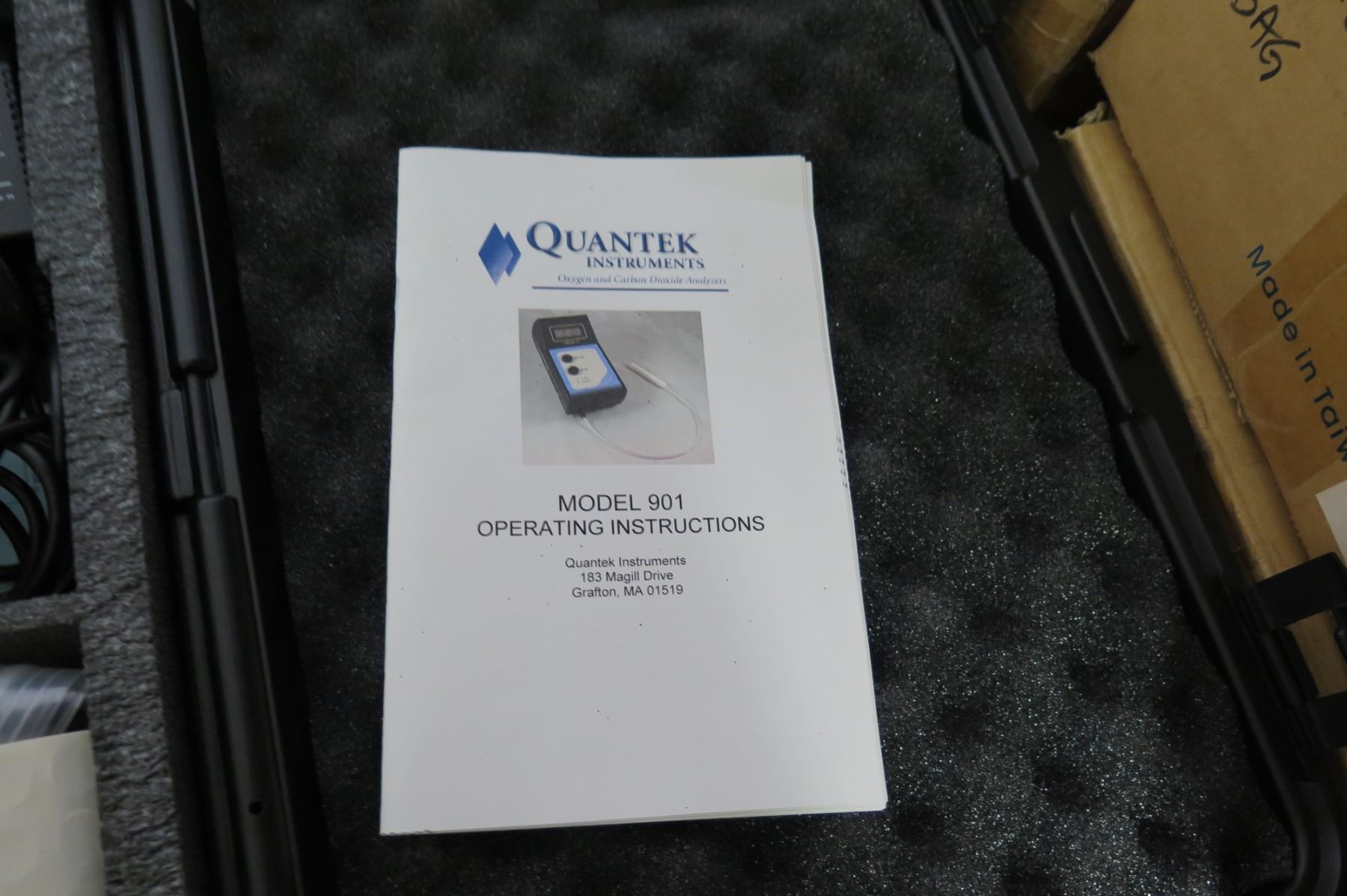 Quantek Instruments Model 901 Head Space Oxygen Analyzer, Handheld in Case