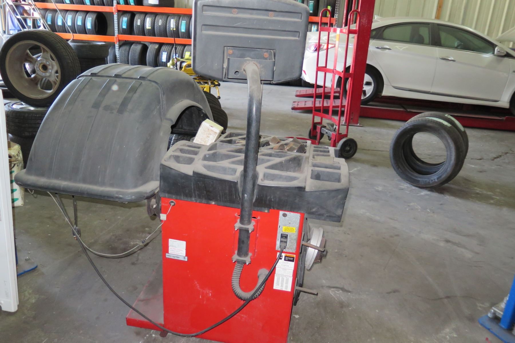 John Bean VPI System III Digital Computer Wheel Balancer Machine ...