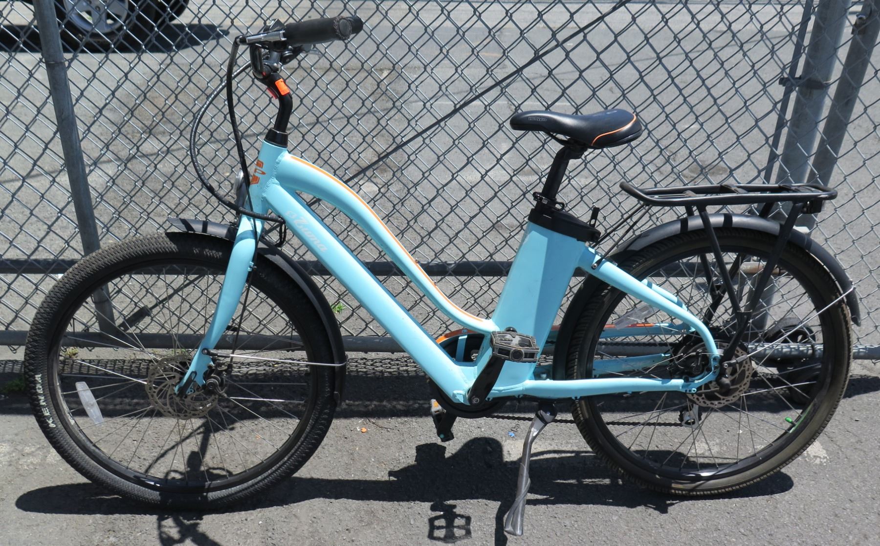 currie electric bicycle 24 Volt 450 Watt Electro-Drive Bike Conversion Kit #1 with SLA Batteries and a 26" Rear Rim iZip E3 Zuma California Electric