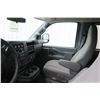Image 32 : 2016  Chevy Passenger Van (Runs See Video) (Lic SWW585)
