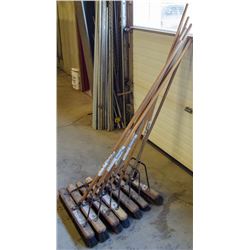 LOT OF 7 - 24" PUSH BROOMS