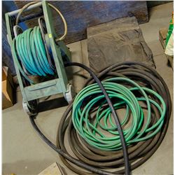 HOSE REEL W/ 2 GARDEN HOSES & 2 WATER HOSES