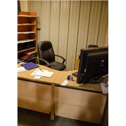 OFFICE CONTENTS INCL: OFFICE DESK, CHAIR, PRINTER