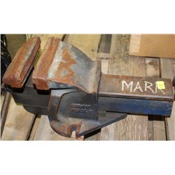 LARGE 6" BENCH VISE