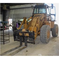 CASE W20C FRONT END LOADER W/ BUCKET & FORK