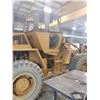Image 9 : CASE W20C FRONT END LOADER W/ BUCKET & FORK