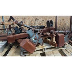 TRAILER SUSPENSION FOR DOG HOUSE