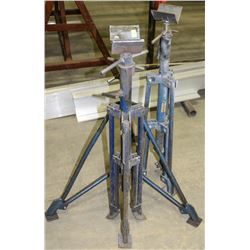 LOT OF 3 V-HEAD TRIPOD PIPE STANDS