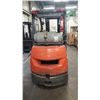 Image 11 : TOYOTA 5000LB FORKLIFT