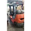Image 2 : TOYOTA 5000LB FORKLIFT