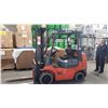 Image 6 : TOYOTA 5000LB FORKLIFT