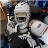 Image 2 : 2 EXERCISE MACHINES, ICE SKATES, HELMETS, AND PADS