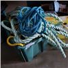 Image 1 : TOTE OF ROPE AND LARGE HEAVY DUTY ROPE