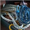 Image 2 : TOTE OF ROPE AND LARGE HEAVY DUTY ROPE