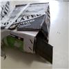 Image 3 : 2 BOXES OF COLLATED NAILS