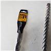 Image 2 : 2 DEWALT ROCK CARBIDE SDS PLUS 3/4 INCH BITS