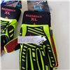 Image 2 : 2 PAIRS OF RAWTECH RAZORBACK EXTRA LARGE BREATHABLE WATERPROOF WORK GLOVES