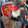 Image 2 : SHINDAIWA 22HD GAS POWERED HEDGE TRIMMER AND 2 TIRES