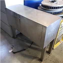 STAINLESS STEEL CABINET