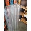 Image 2 : LOT OF PLEXI GLASS SHELVES