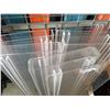 Image 3 : LOT OF PLEXI GLASS SHELVES