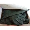 Image 2 : 10 PAIRS OF NEW WATERPROOF GLOVES