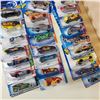 Image 3 : TRAY OF 25 NEW HOTWHEELS CARS