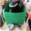 Image 3 : KEURIG 2.0 AND KEURIG AND COFFEE CUPS