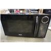 Image 2 : BLACK RCA MICROWAVE