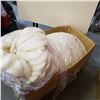 Image 1 : BOX OF WHITE WOOL YARN