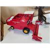 Image 1 : MUSSEY FERGUSON STEEL MODEL FARM TRACTOR