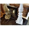 Image 2 : 2 TABLE LAMPS