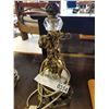 Image 2 : PAIR OF BRASS AND MARBLE FIGURAL TABLE LAMPS