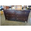 Image 2 : MODERN 6 DRAWER DRESSER W/ MIRROR