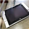 Image 2 : 3 TVS