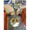 Image 2 : HEAVY BRASS TABLE LAMP STYFFE