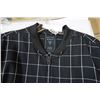 Image 2 : GUESS JACKET AND JACK JONES PANTS