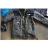 Image 2 : MENS GORETEX MEDIUM JACKET AND 2 LADIES JACKETS COLUMBIA AND MCKINLEY