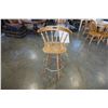 Image 1 : WOOD SWIVEL BAR STOOL